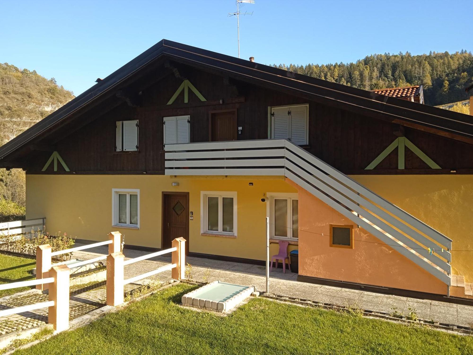 Agritur Casa Al Mulino Appartamenti サンゼーノ エクステリア 写真